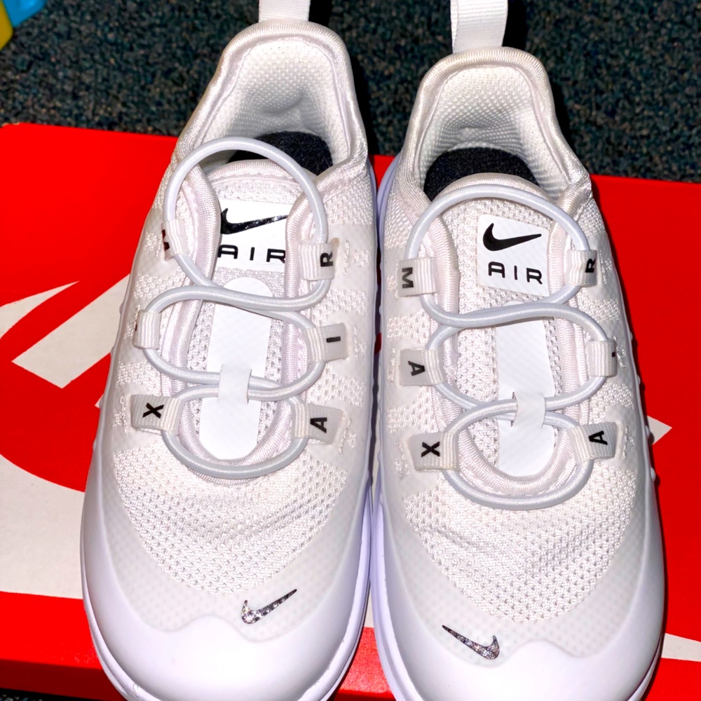 Nike air max axis